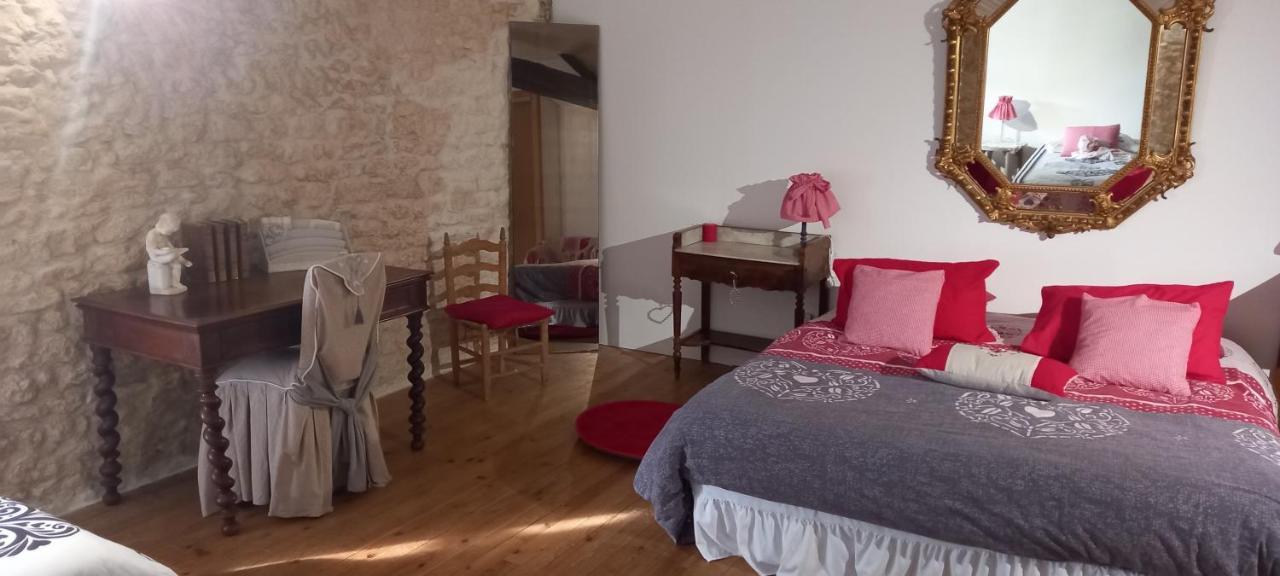 Les Demeures De La Laigne Bed & Breakfast Allas-Bocage Exterior foto