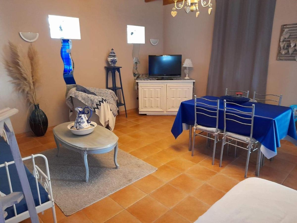 Les Demeures De La Laigne Bed & Breakfast Allas-Bocage Exterior foto