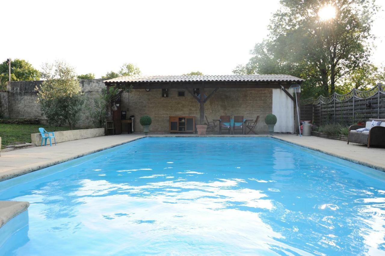 Les Demeures De La Laigne Bed & Breakfast Allas-Bocage Exterior foto